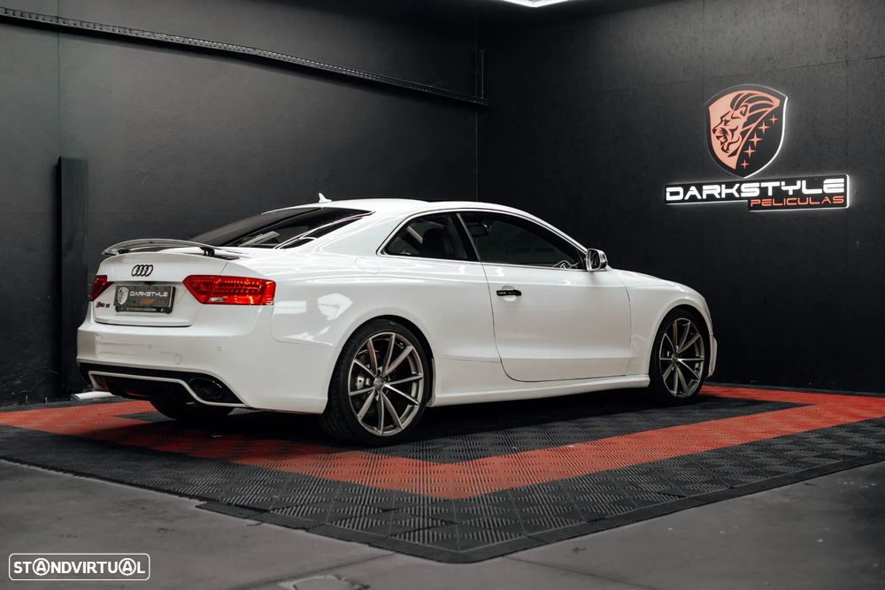 Audi RS5 4.2 FSi quattro S tronic - 11