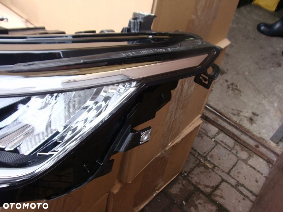 LAMPY PRZEDNIE ORYG.VW GOLF 8 LED EUROPA NÓWKA L+P - 5