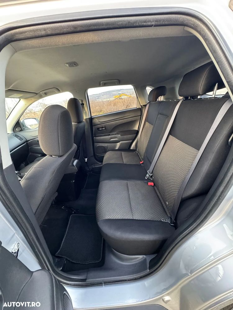 Mitsubishi ASX 1.8 DI-D 2WD Diamant Edition - 11