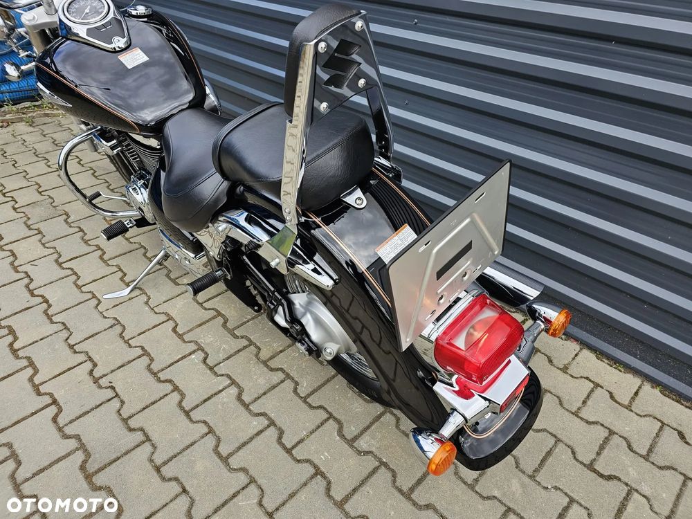 Suzuki VL 800 Volusia - 15