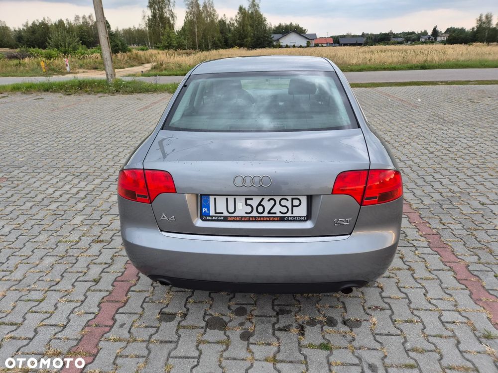 Audi A4 Limousine 1.8 T quattro - 10