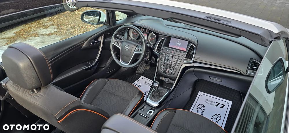 Opel Cascada 1.4 T Cosmo S&S EU6 - 15