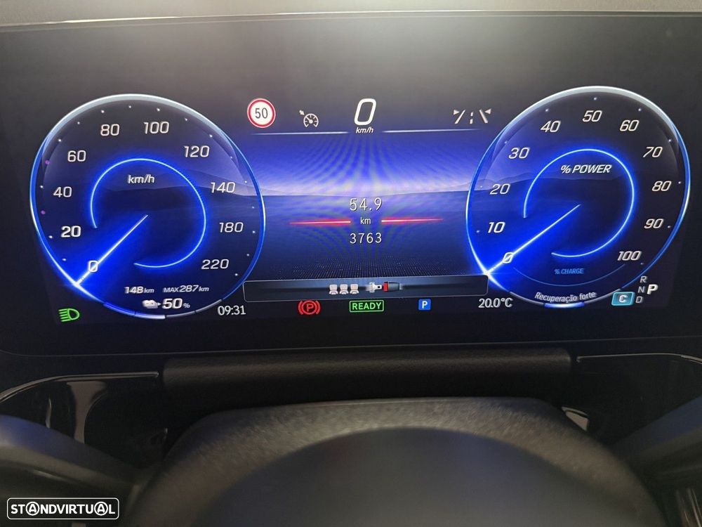 Mercedes-Benz EQA 250+ AMG Line - 13