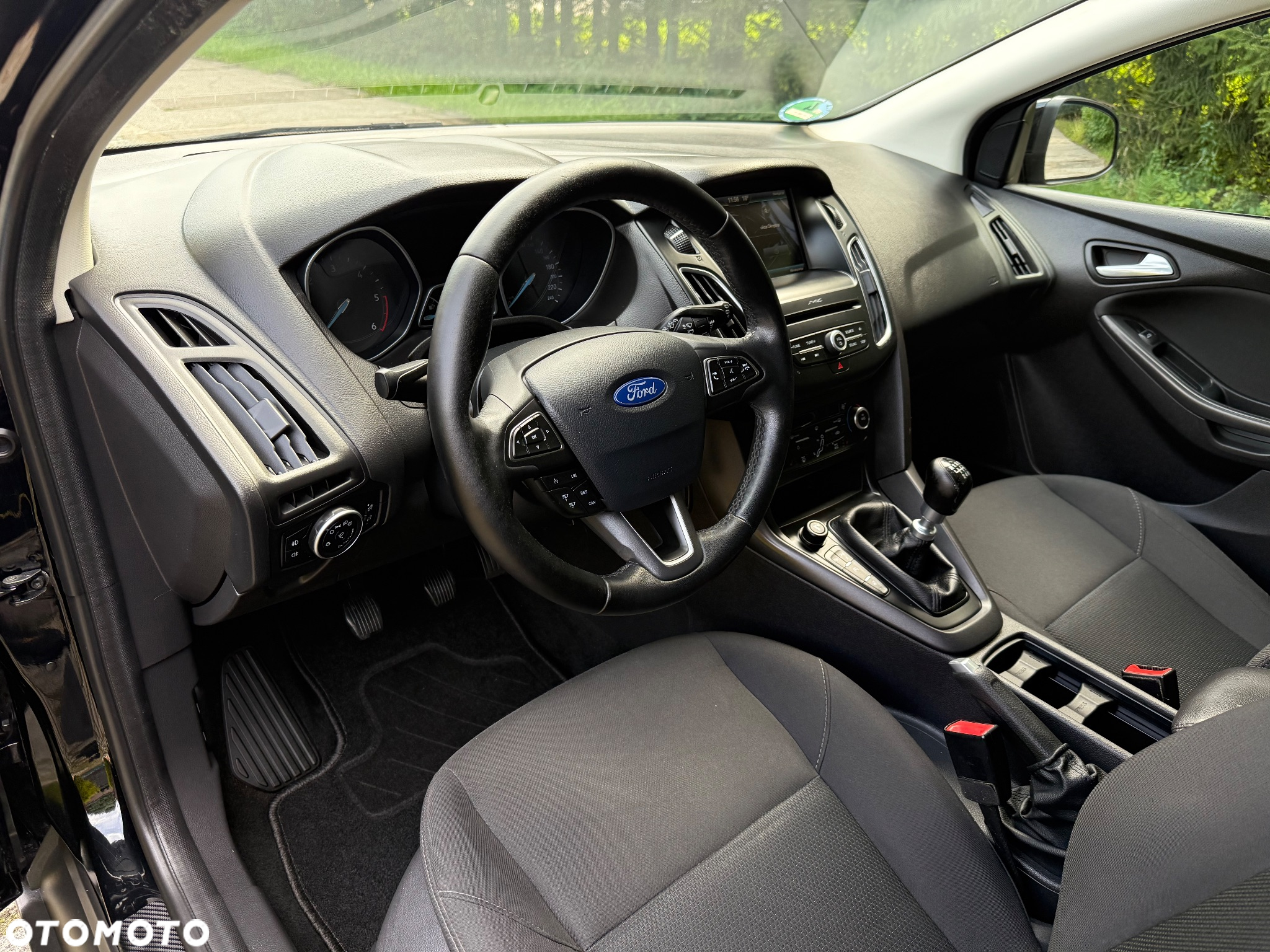 Ford Focus 1.5 EcoBlue Start-Stopp-System ST-LINE VIGNALE - 14