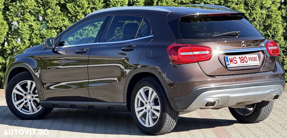 Mercedes-Benz GLA 220 CDI 4MATIC 7G-DCT Urban - 5