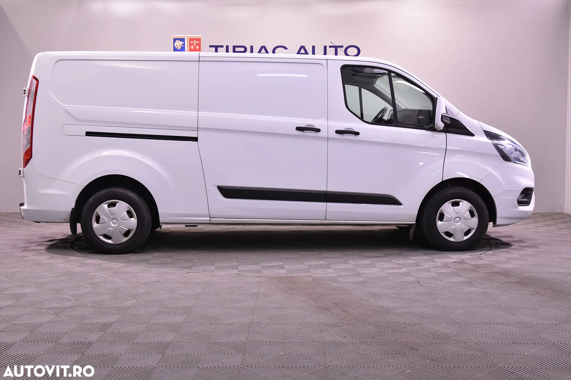 Ford Transit Custom - 6
