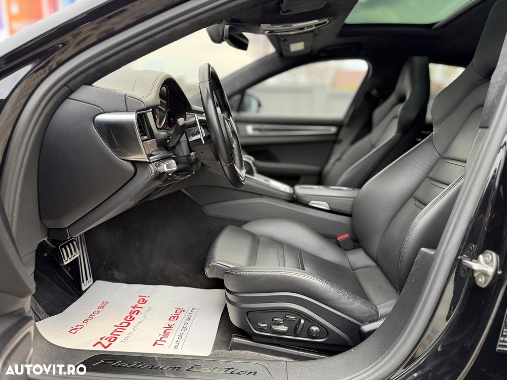 Porsche Panamera - 13