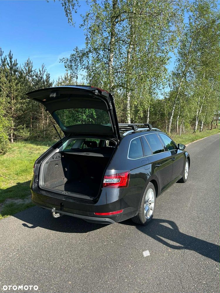 Skoda Superb 1.6 TDI Active - 9