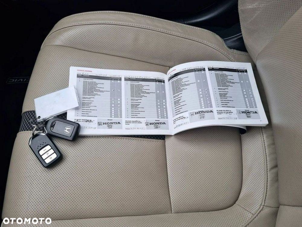 Honda Civic 1.5 i-VTEC Turbo CVT Executive - 27