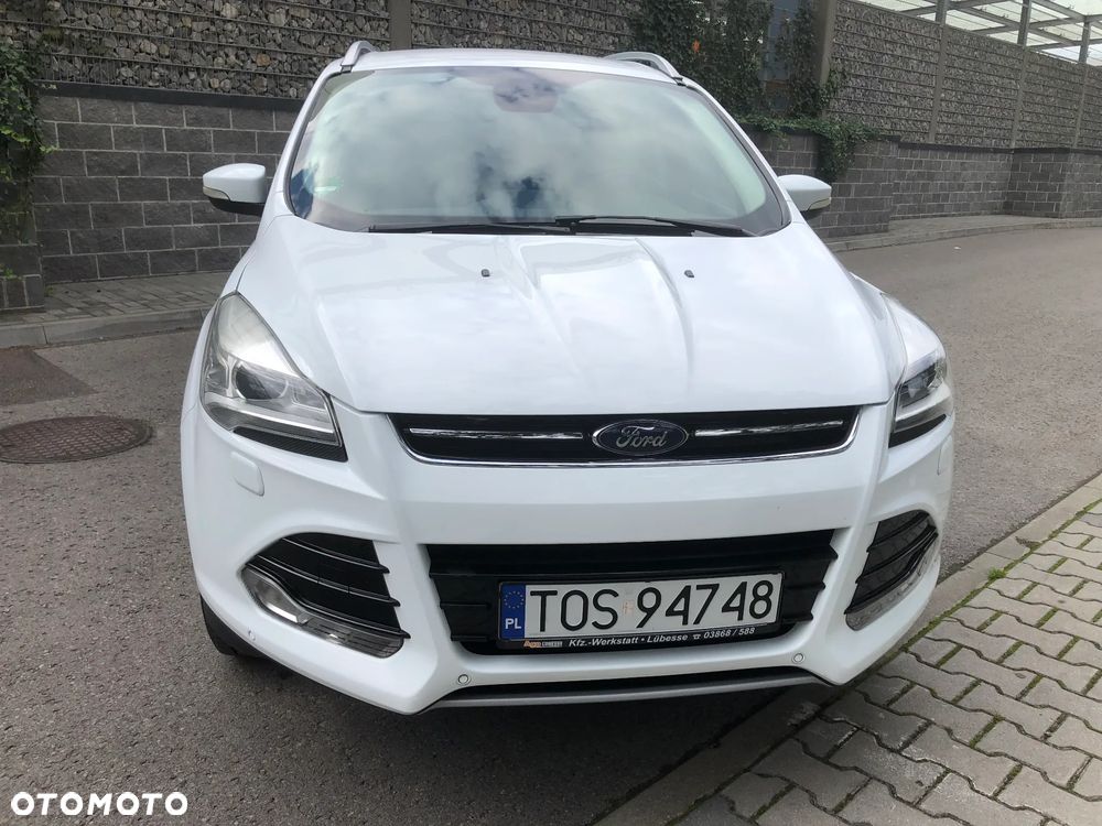Ford Kuga 2.0 TDCi 2x4 Titanium - 6
