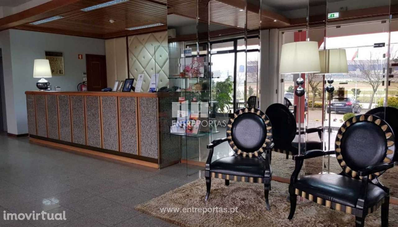 Venda de Hotel em pleno funcionamento na Estela, Póvoa de Varzim - Grande imagem: 3/16