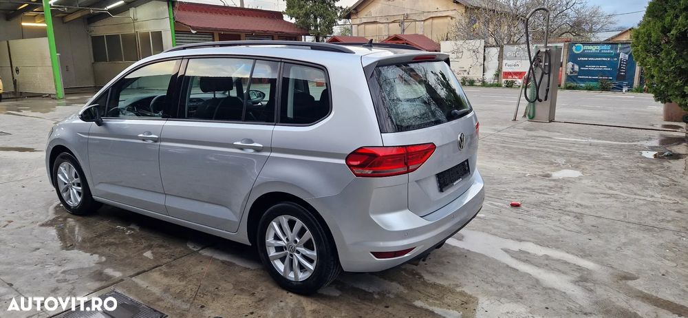 Volkswagen Touran 2.0 TDI SCR UNITED - 5