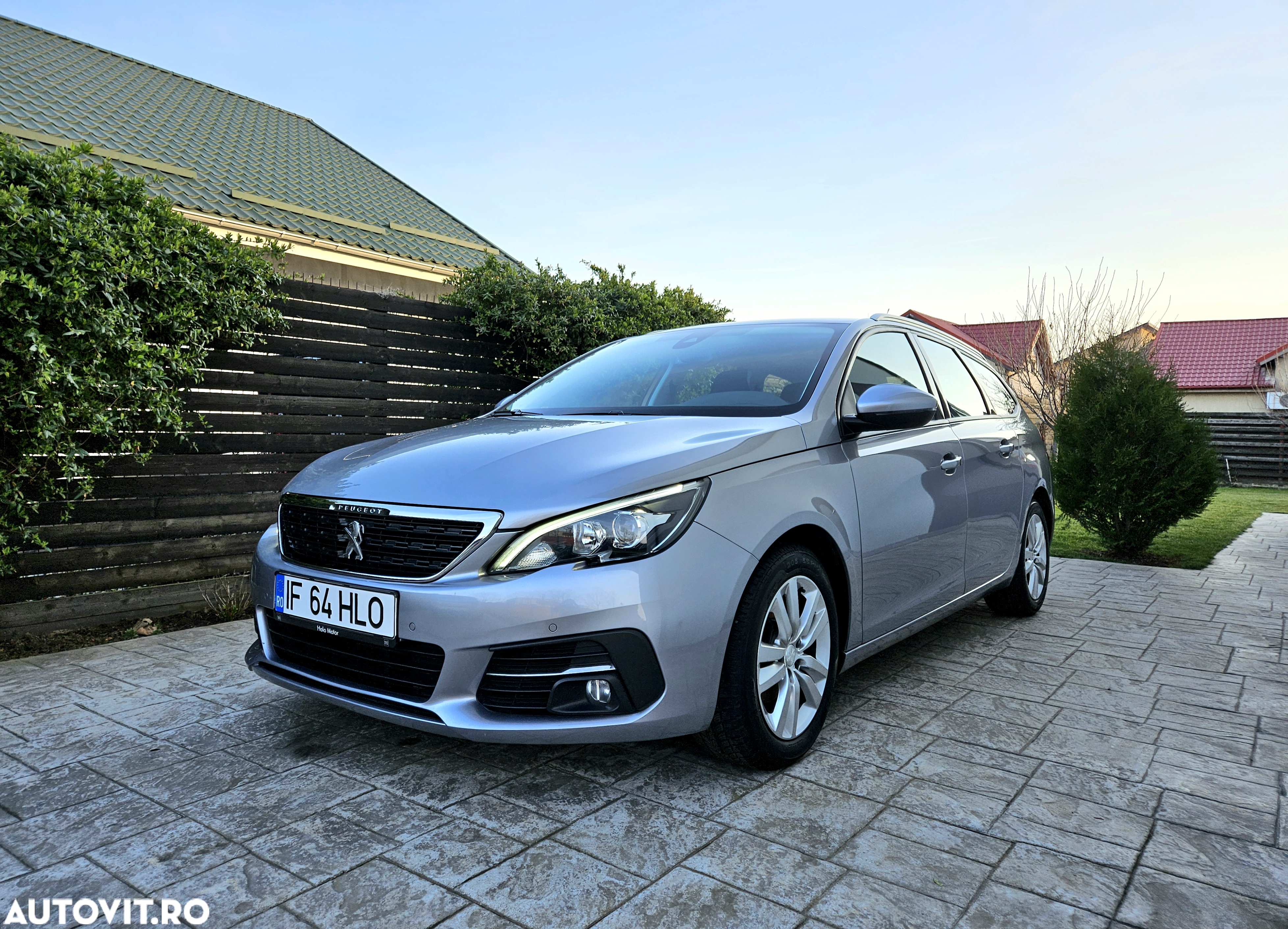Peugeot 308 SW BlueHDi 120 EAT6 Stop & Start Active - 2