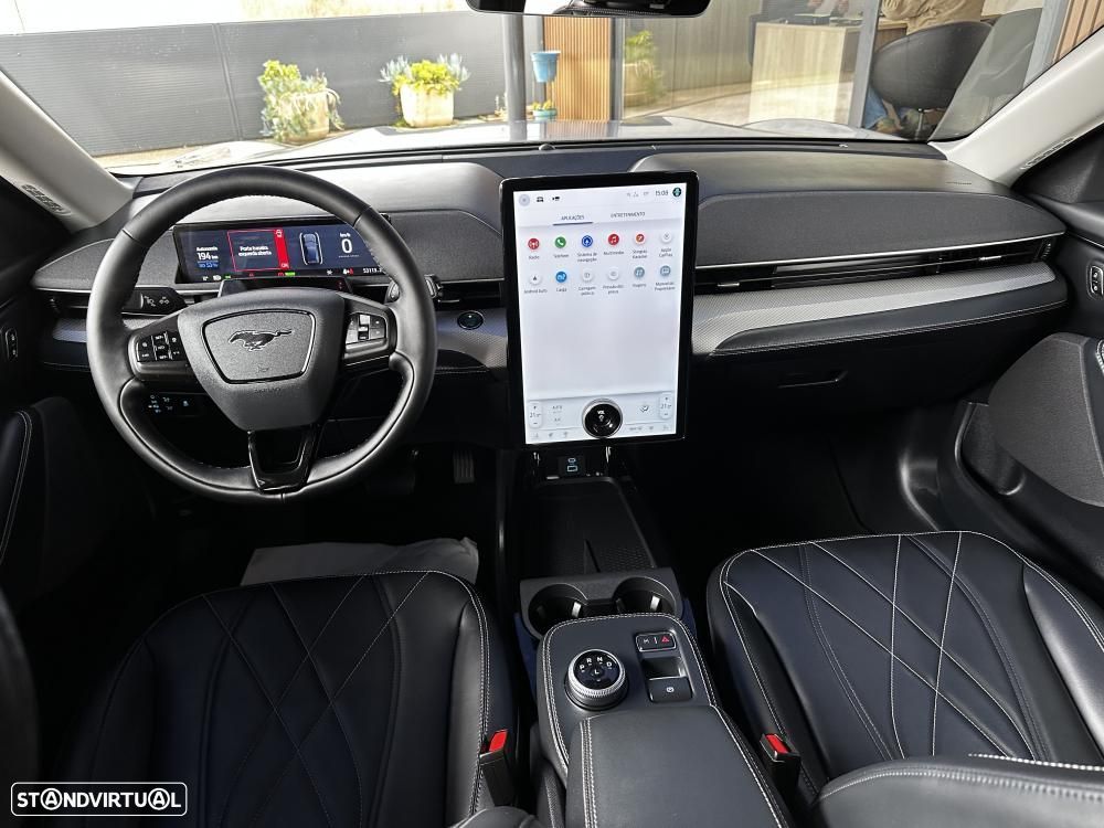 Ford Mustang Mach-E Standard - 5