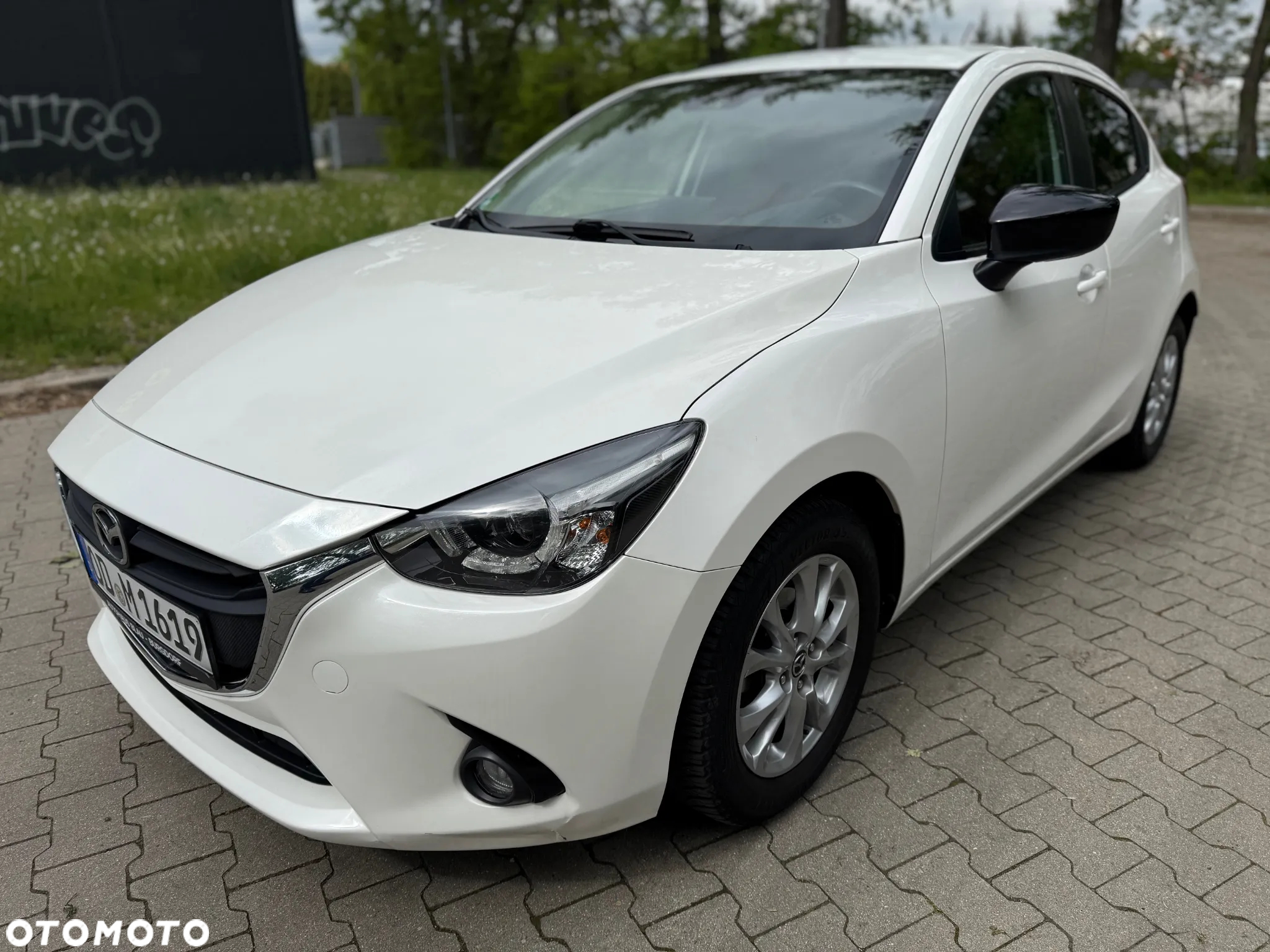 Mazda 2 SKYACTIV-G 90 Red Edition - 2