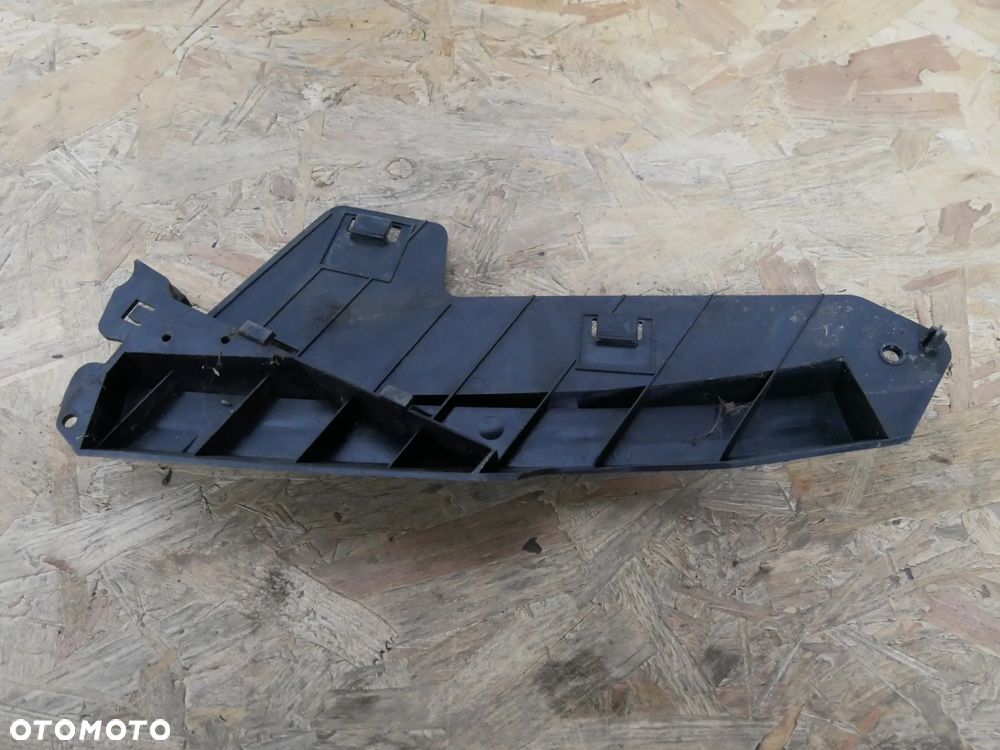 ŚLIZG MOCOWANIE LAMPY PRAWE VOLVO V70 III 30796388 - 2