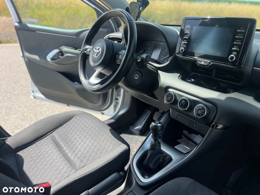 Toyota Yaris 1.5 Premiere Edition - 28