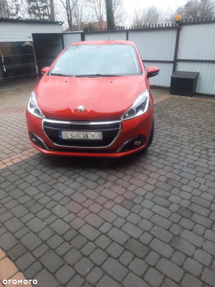 Peugeot 208 - 2