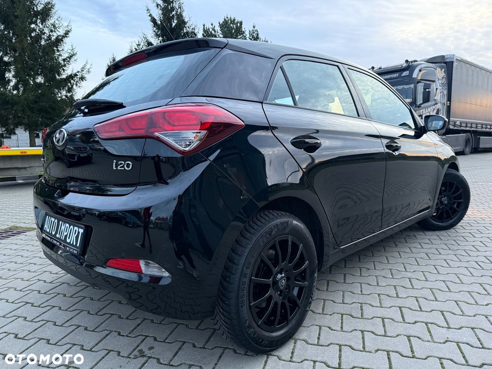 Hyundai i20 1.2 Trend - 6