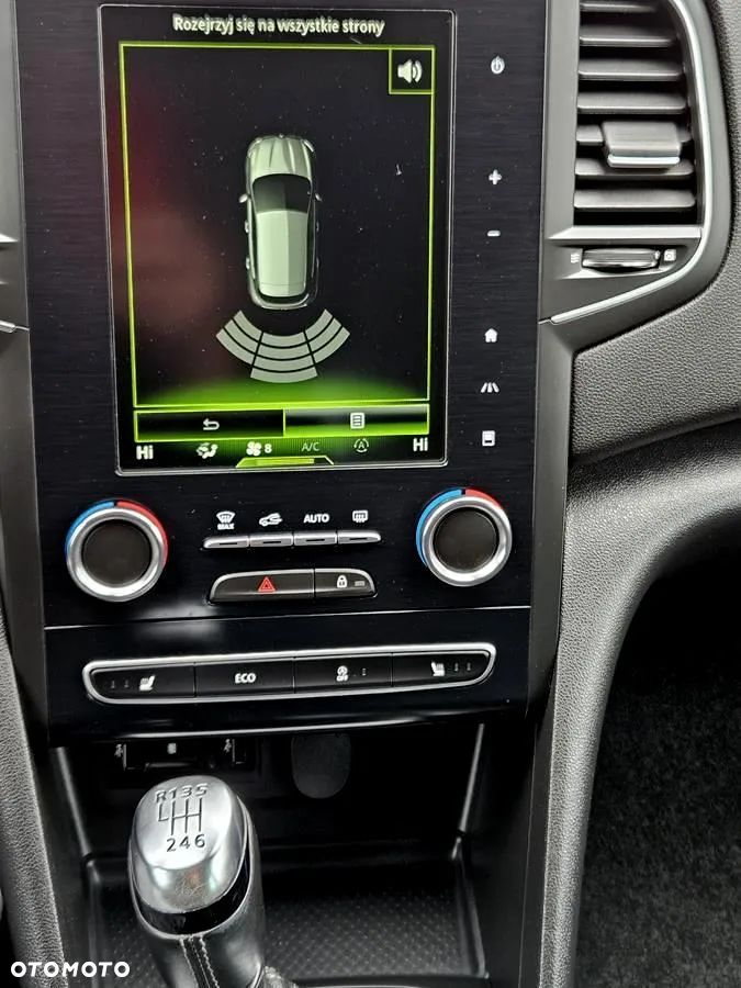Renault Megane ENERGY TCe 130 Start & Stop Paris Business - 19