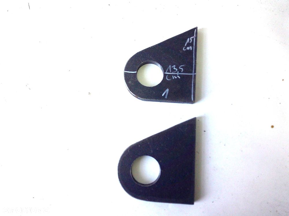 Rygiel ucho łyżki ładowacza  25mm tura - 1