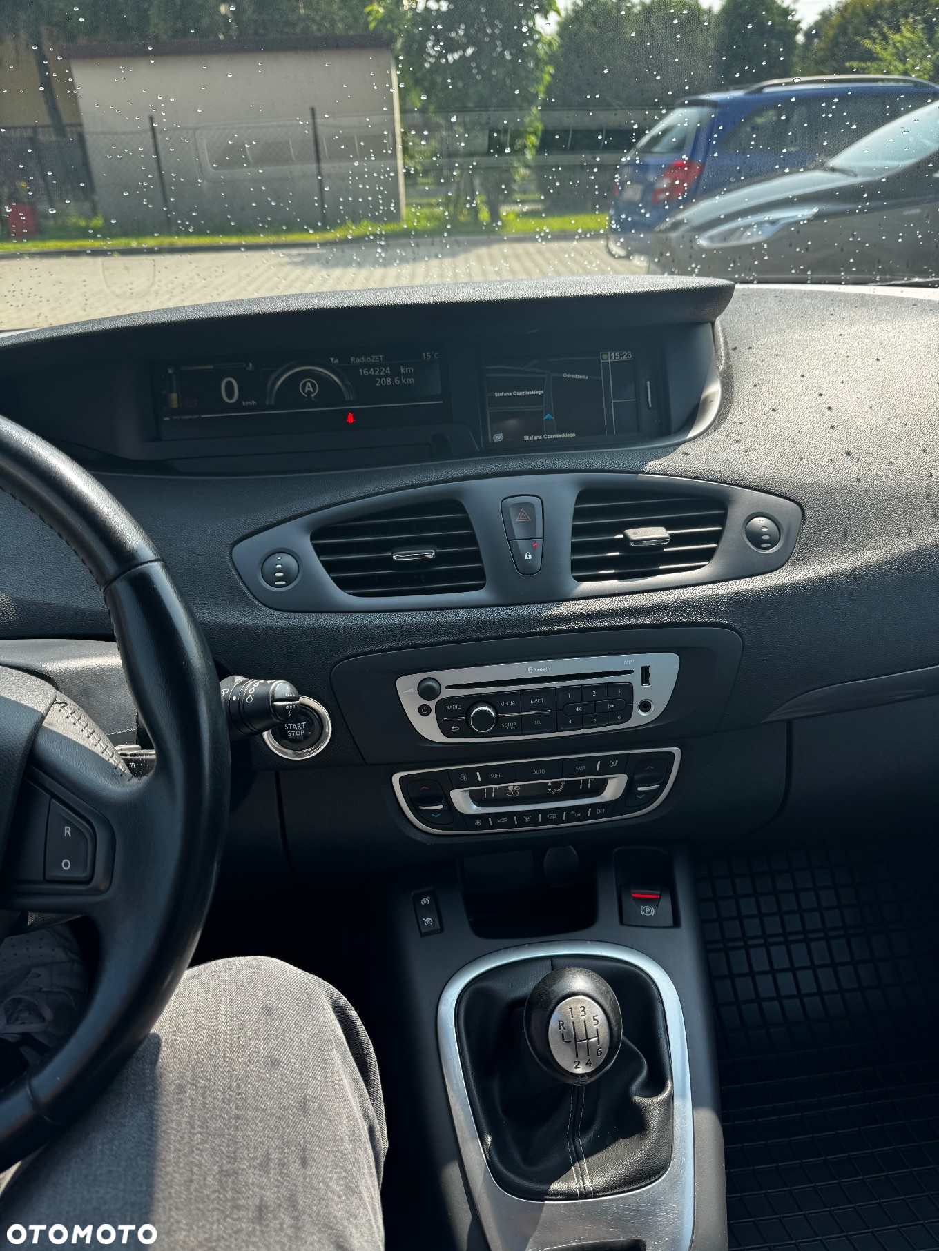 Renault Grand Scenic ENERGY TCe 115 S&S LIMITED - 25