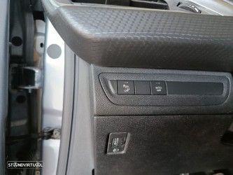 Peugeot 2008 1.2 PureTech Style - 19