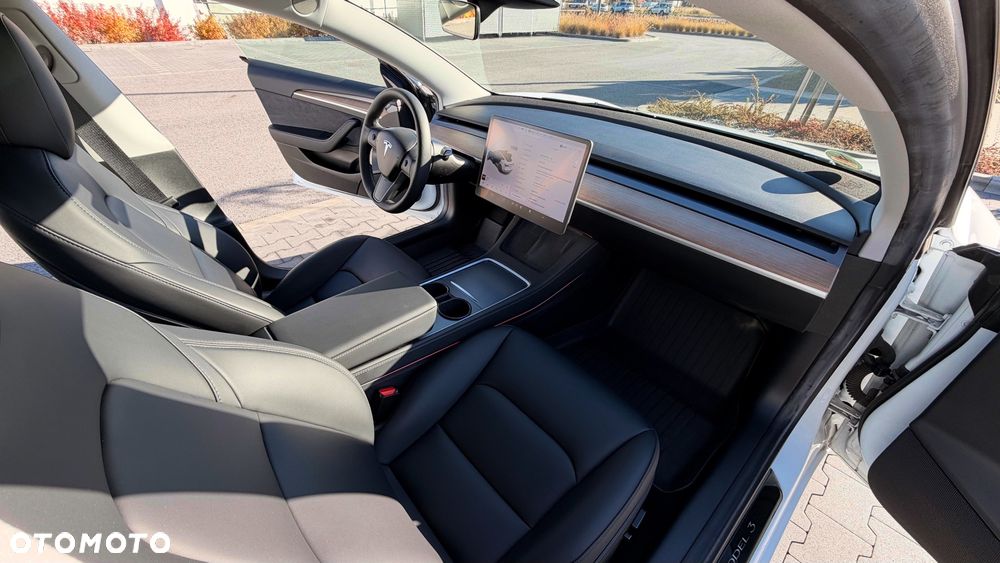 Tesla Model 3 Standard Reichweite Plus Hinterradantrieb - 7