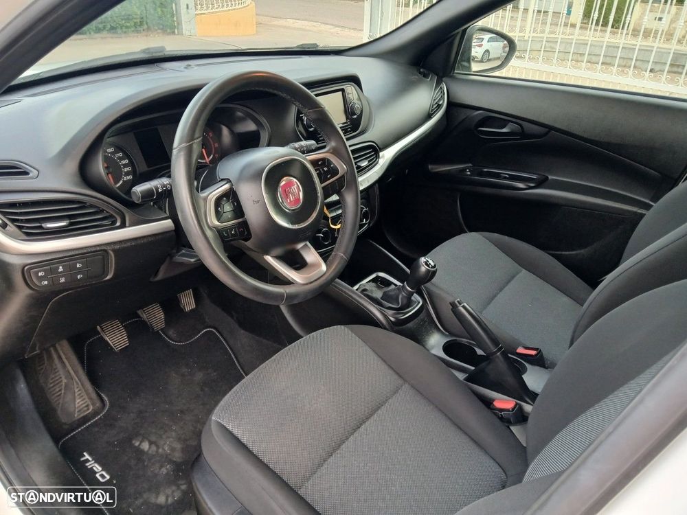 Fiat Tipo 1.3 M-Jet Street - 17
