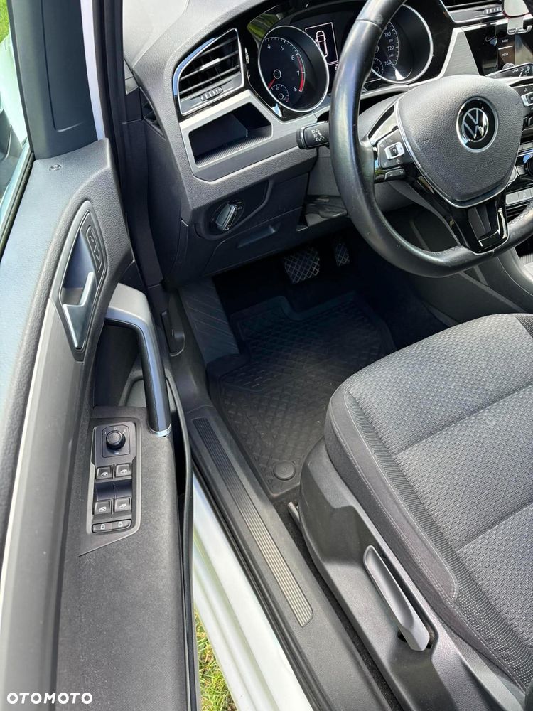Volkswagen Touran 1.5 TSI EVO Comfortline DSG - 12
