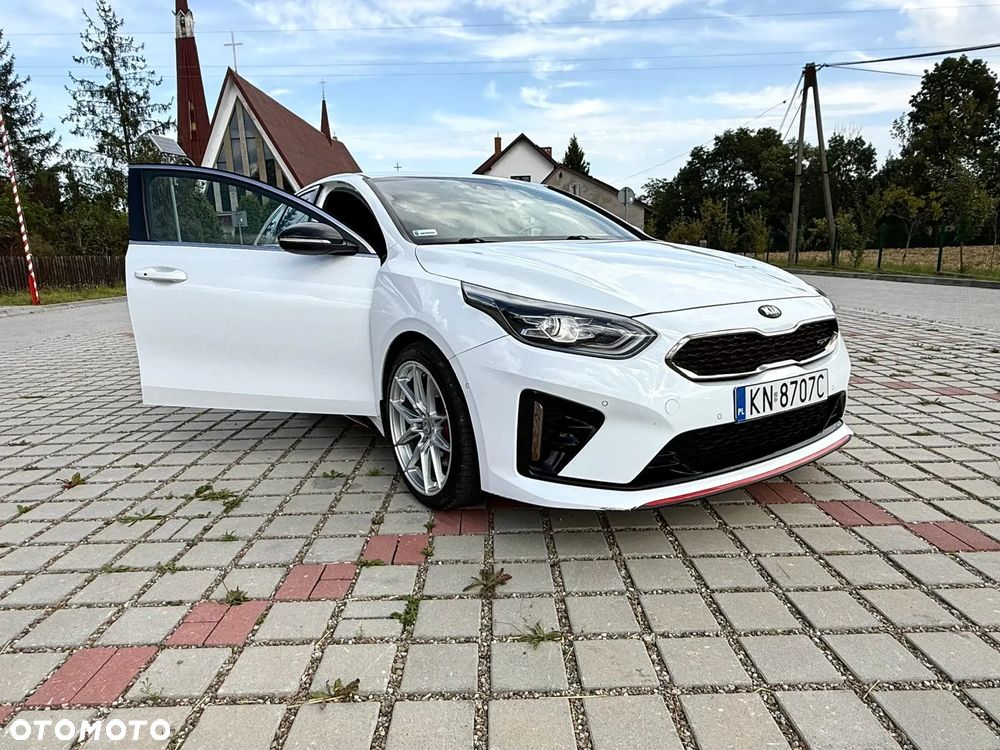 Kia ProCeed 1.6 T-GDI GT - 16