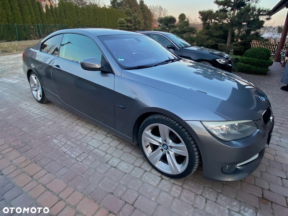 BMW Seria 3 - 36