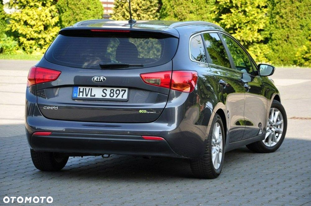 Kia Ceed 1.6 GDI Spirit - 15