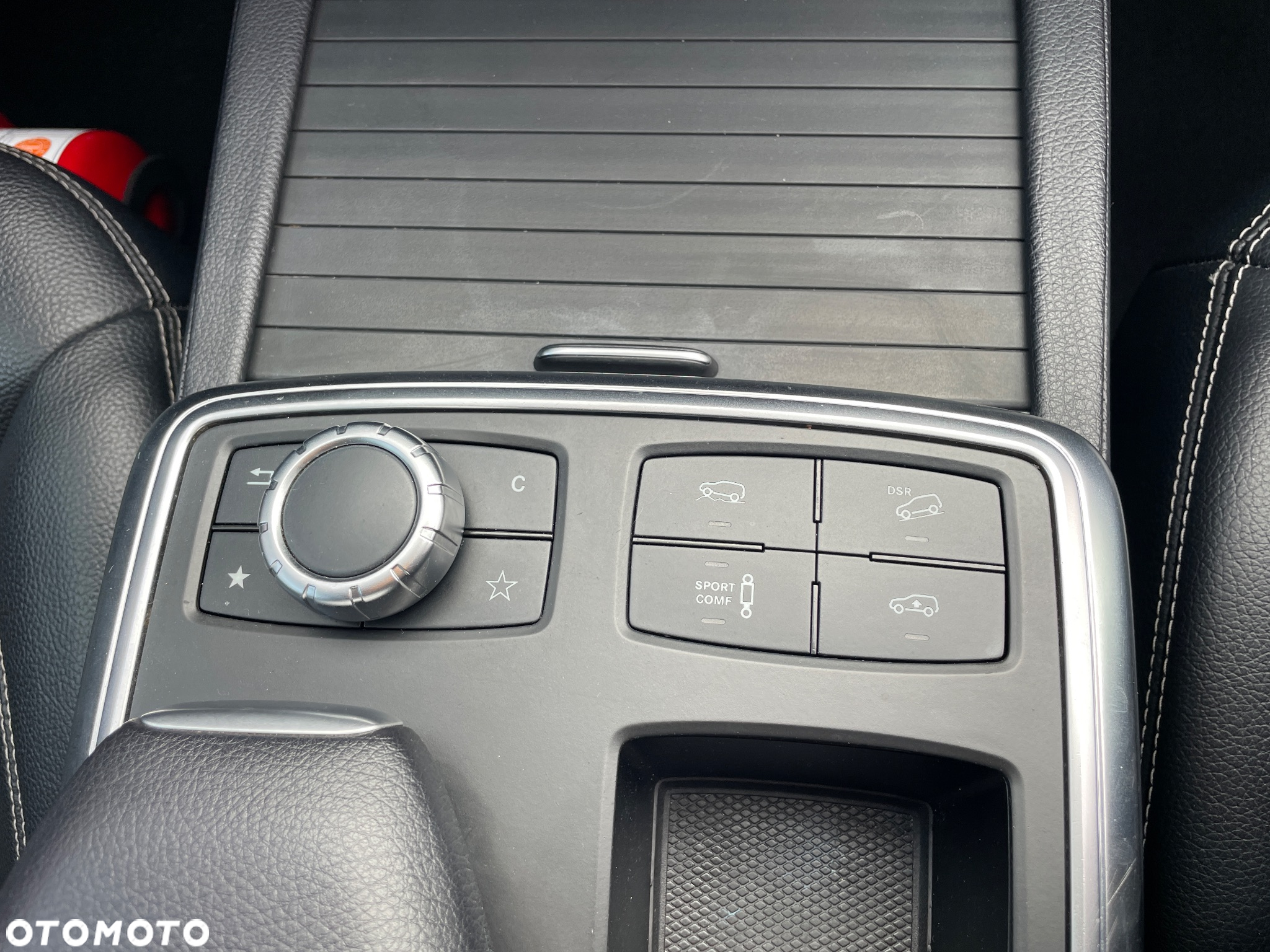 Mercedes-Benz ML 350 BlueTec 4-Matic - 14