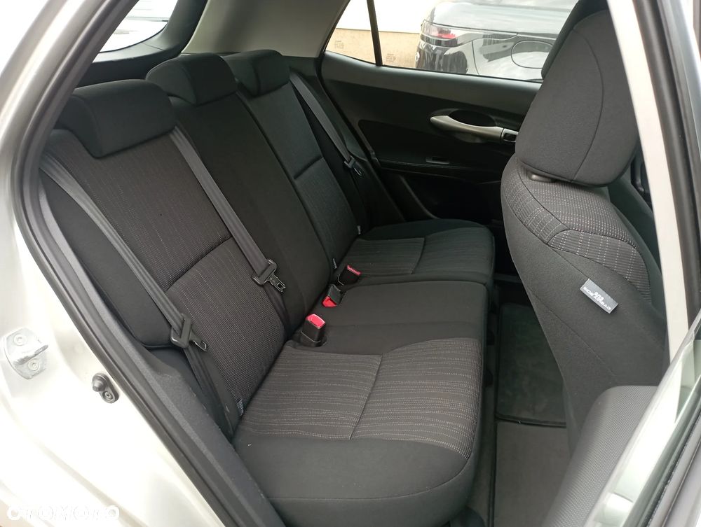 Toyota Auris 1.4 D-4D Luna - 10