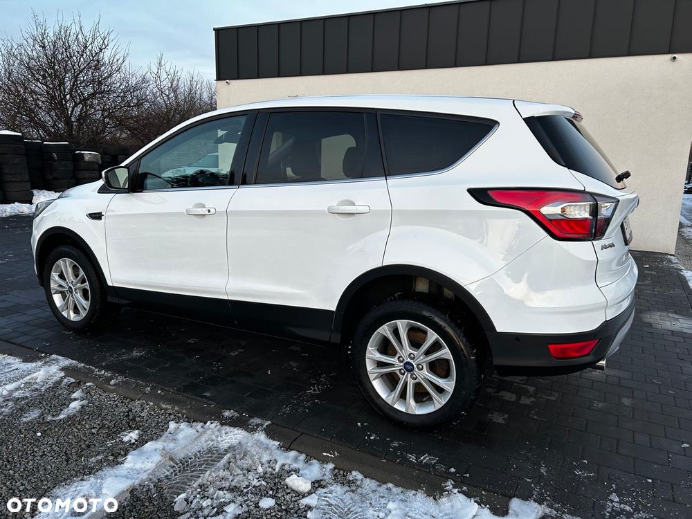 Ford Kuga 2.0 TDCi 4x4 Titanium - 11