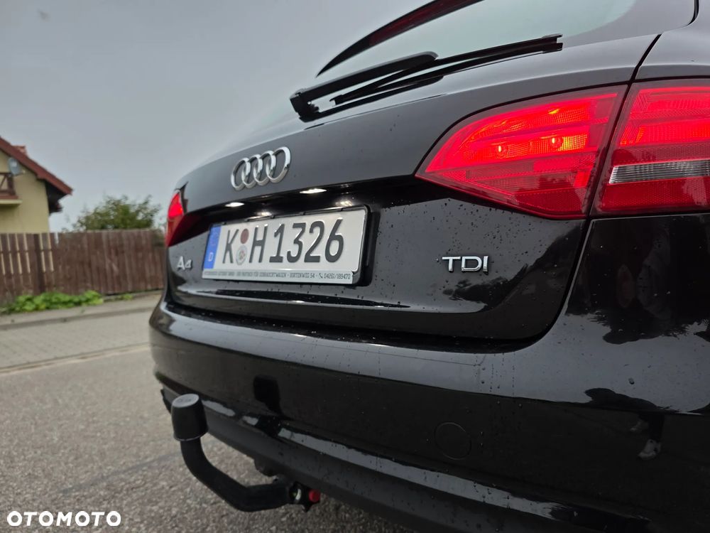 Audi A4 Avant - 15