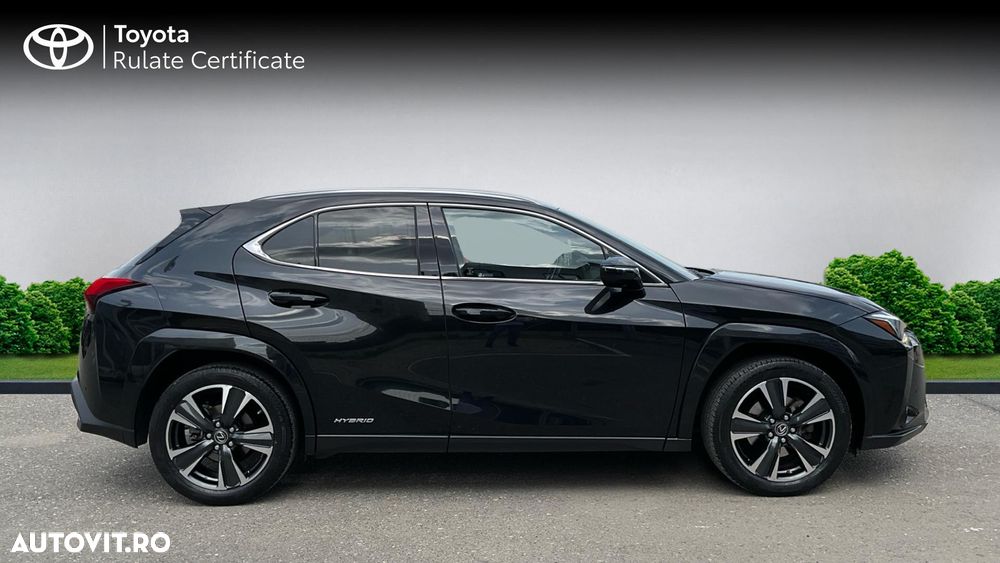 Lexus UX 250h 2.0L HEV 20H- (178 HP) 4X4 CVT Luxury - 6