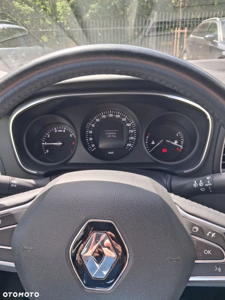 Renault Megane 1.6 SCe Limited - 3