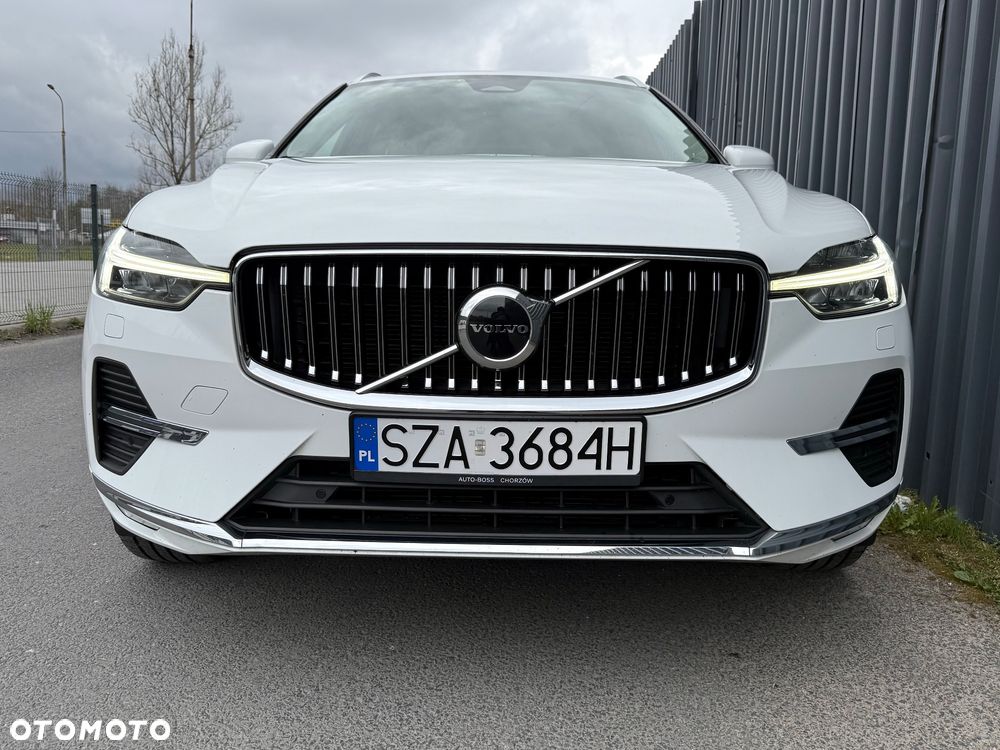 Volvo XC 60 B5 B AWD Geartronic Inscription - 4