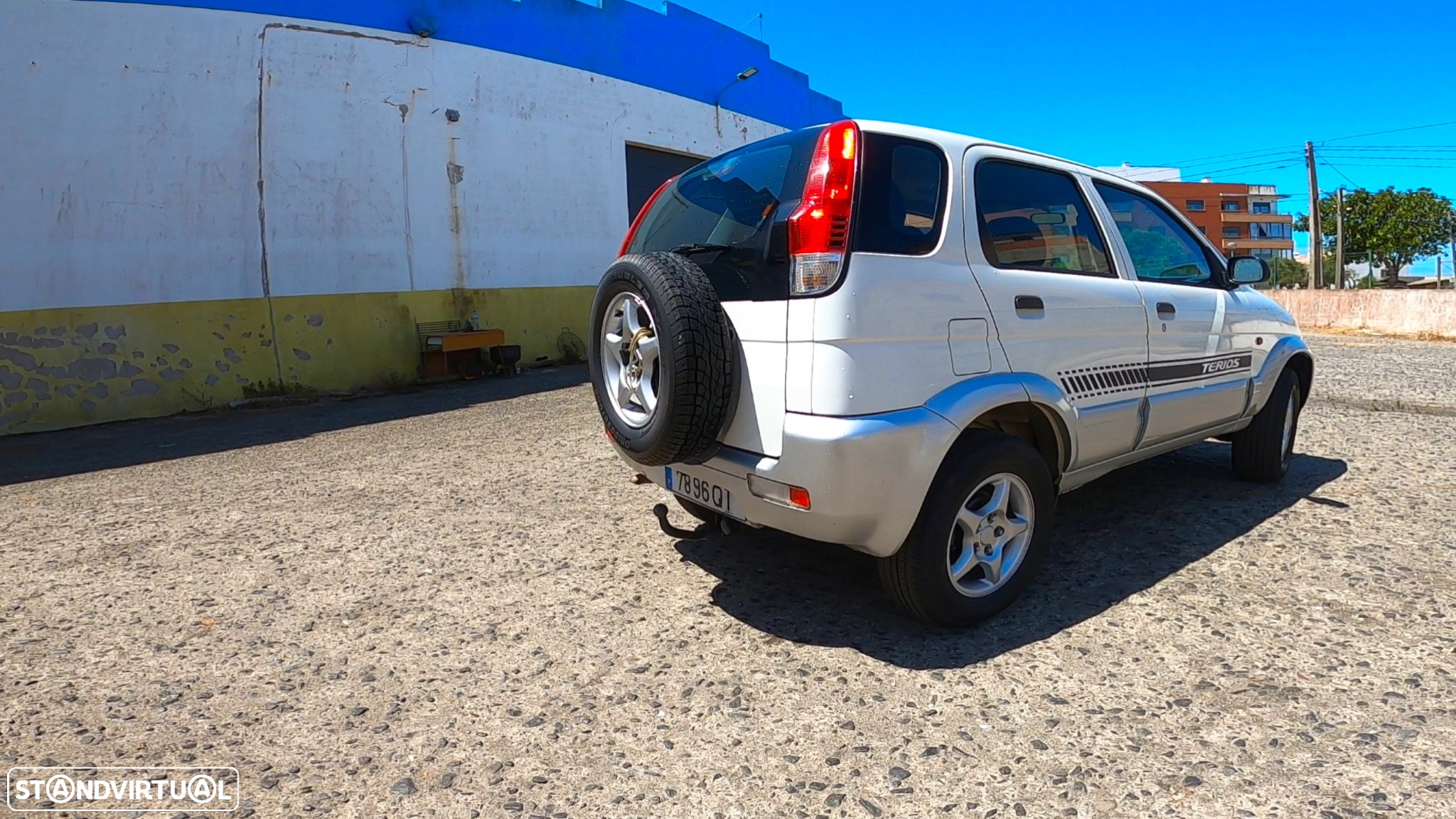 Daihatsu Terios - 10