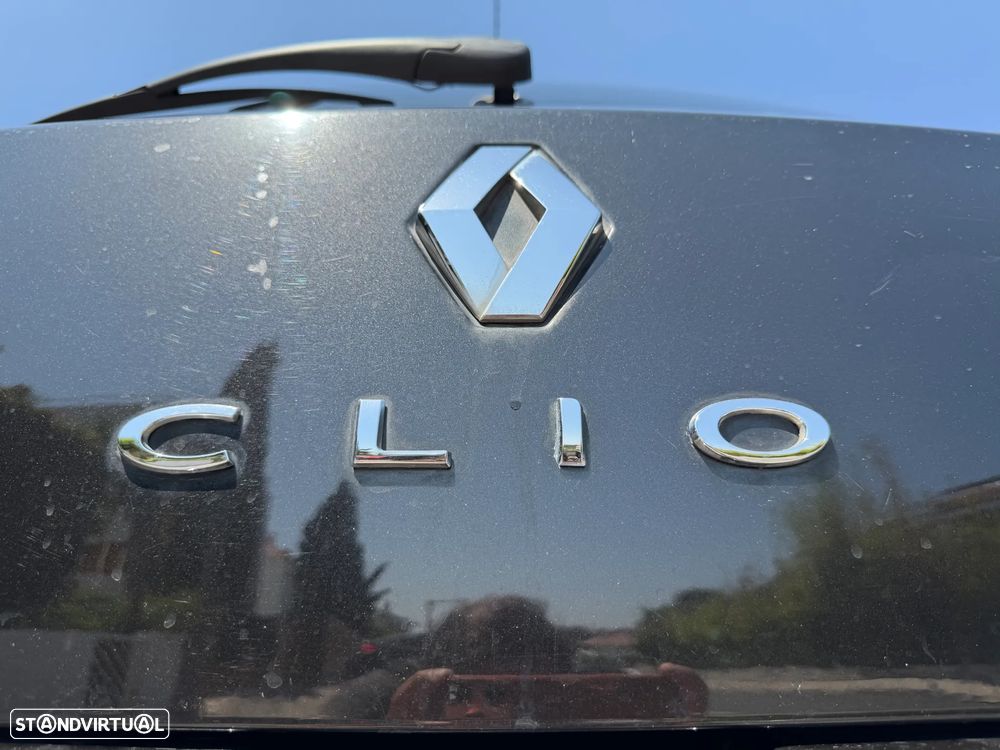 Renault Clio 1.2 16V Pack - 6