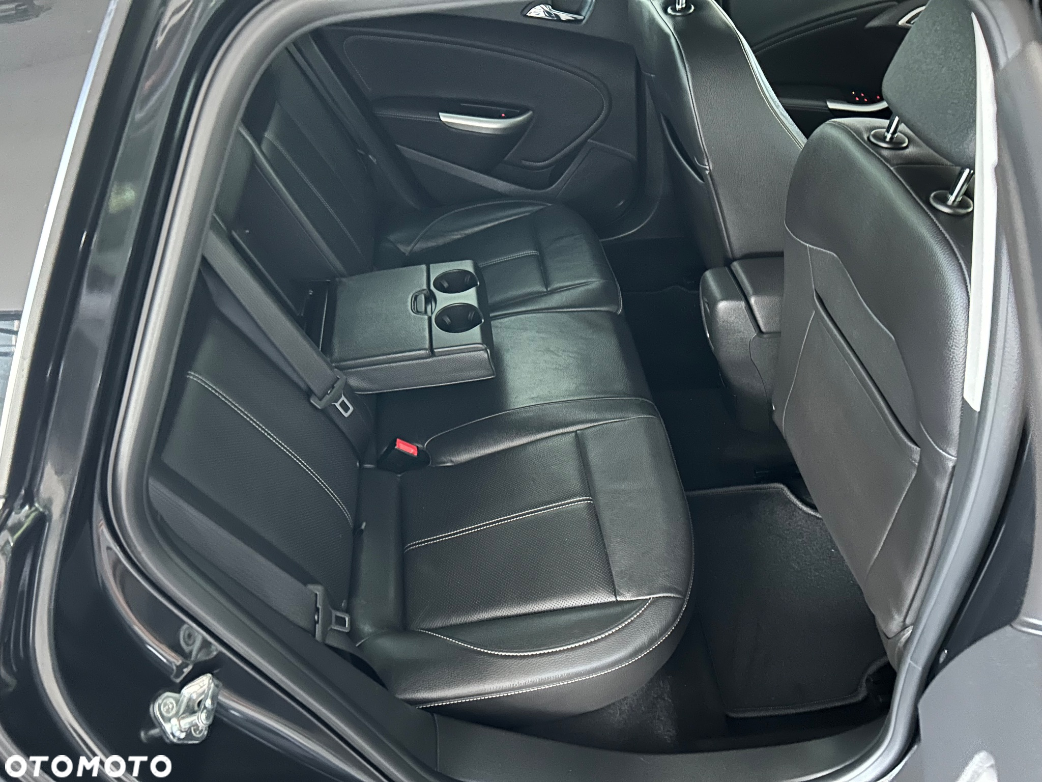 Opel Astra 2.0 CDTI ecoFLEX Start/Stop Exklusiv - 27