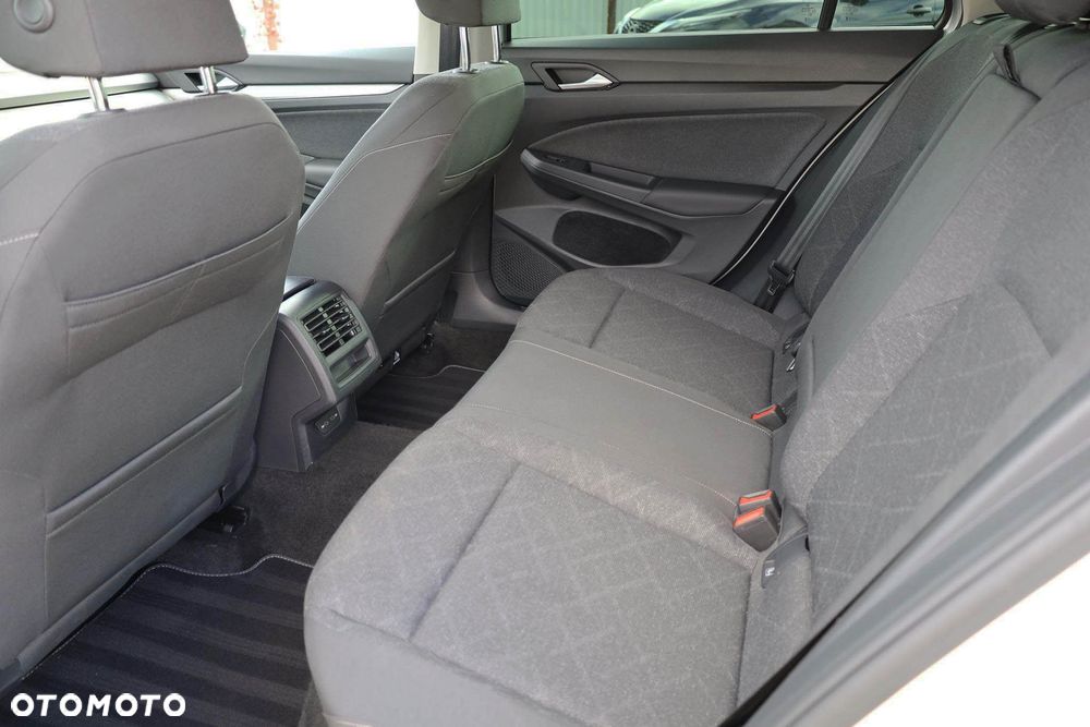 Volkswagen Golf 1.5 TSI EVO Life - 37