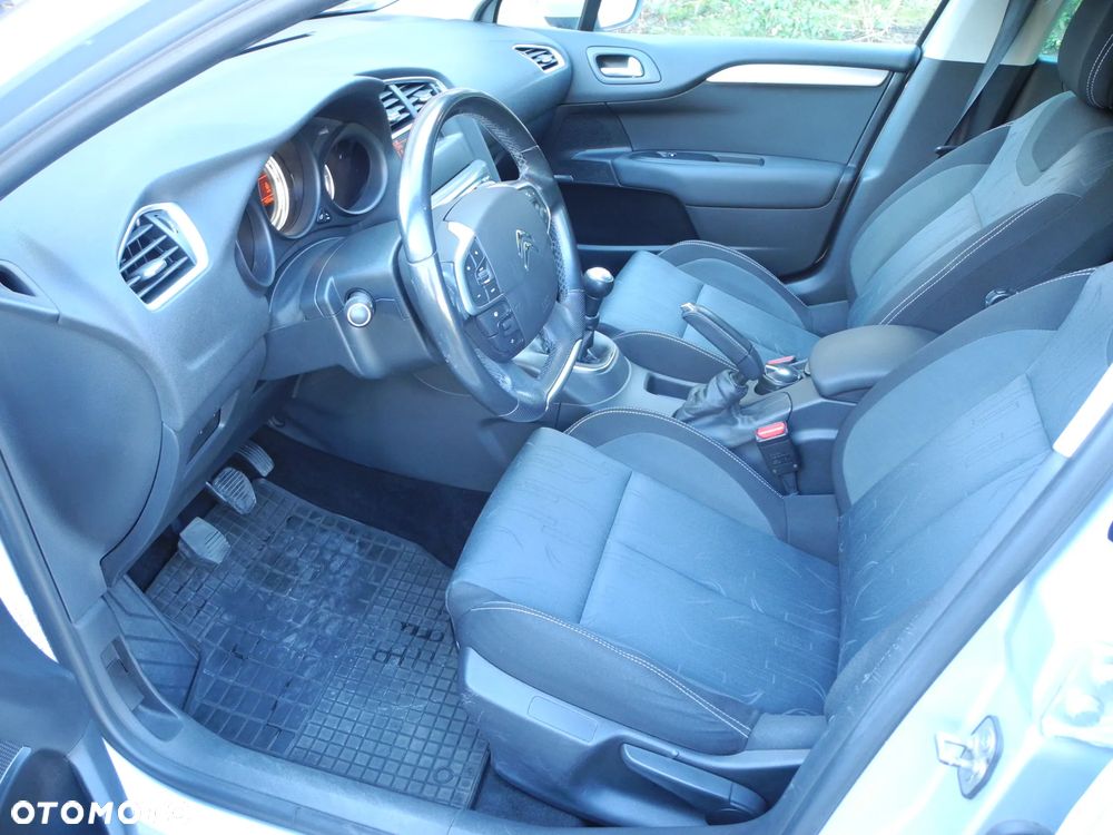Citroën C4 - 11
