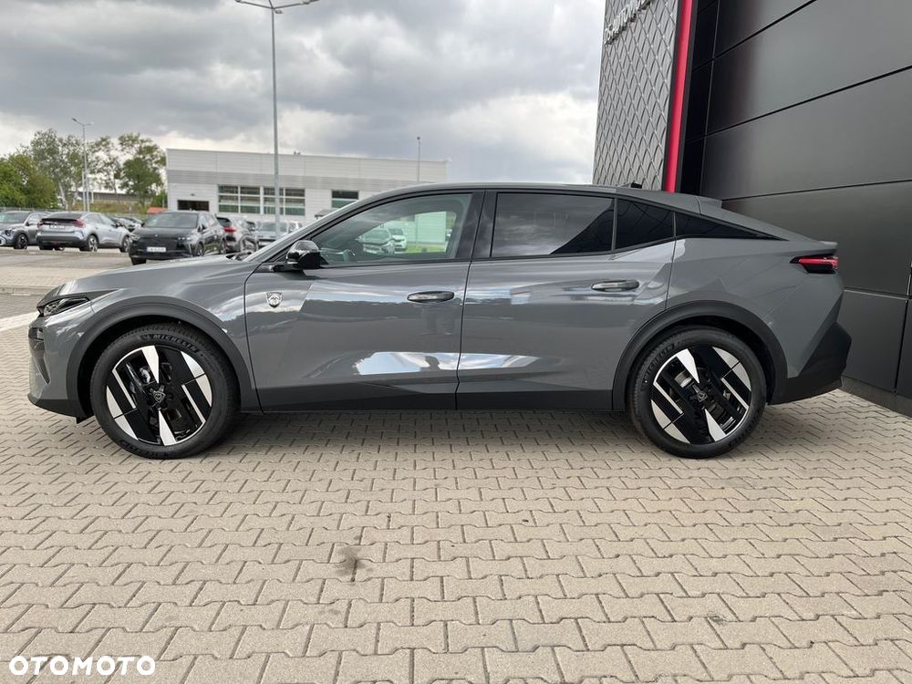 Peugeot 408 - 5