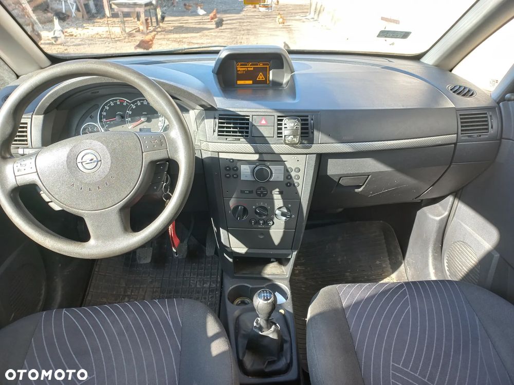 Opel Meriva 1.7 CDTI - 11