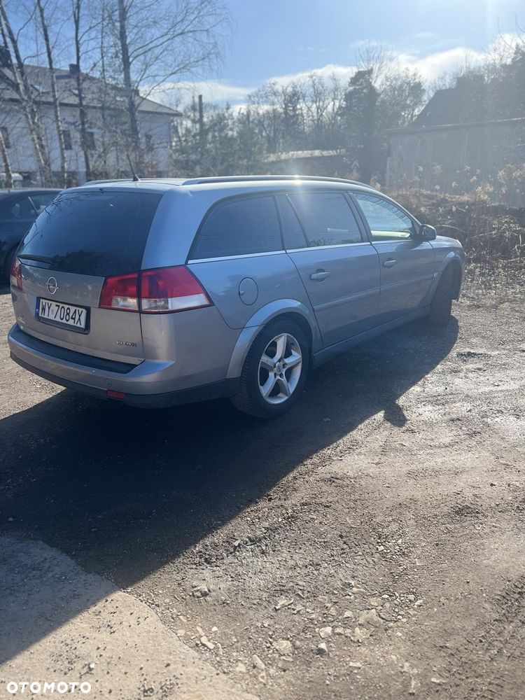 Opel Vectra 1.9 CDTI Cosmo ActiveSelect - 3