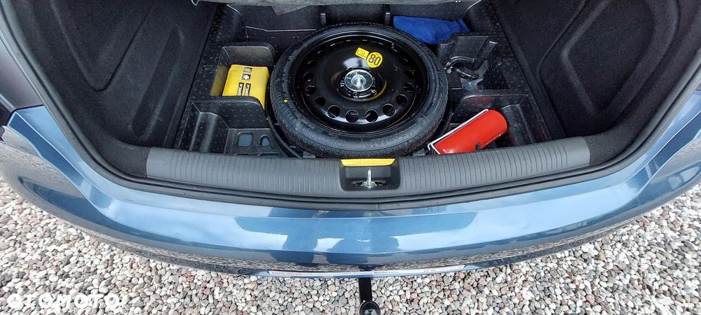 Opel Astra 1.4 Turbo Dynamic - 24