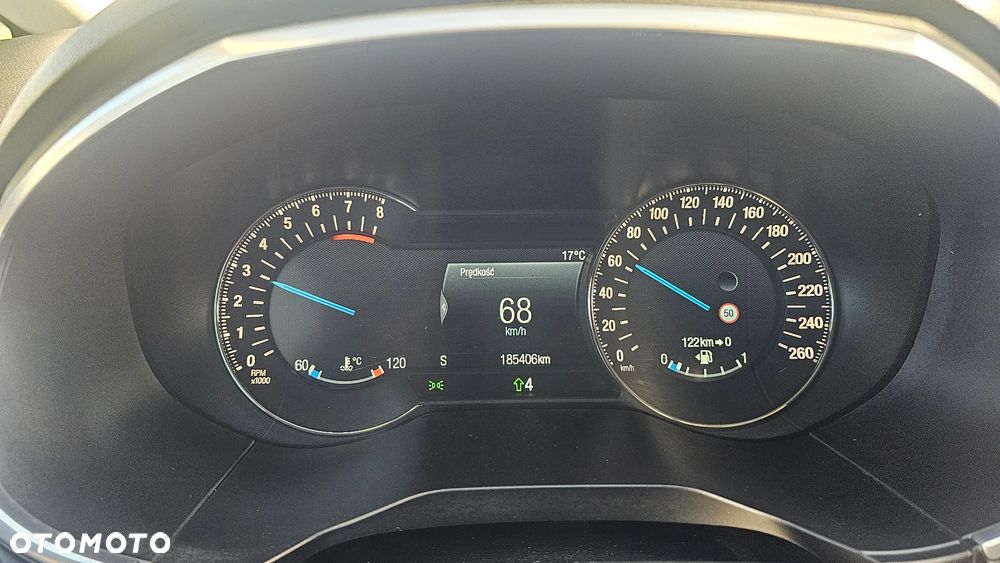 Ford S-Max - 13